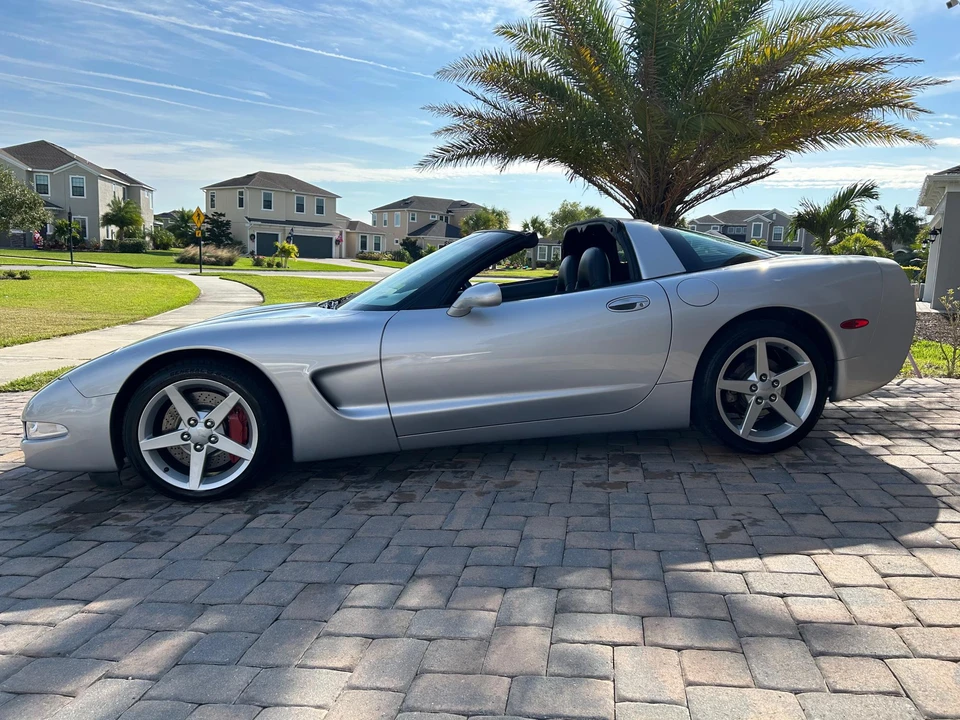 1997 Chevrolet Corvette C5 - Image 11 of 31
