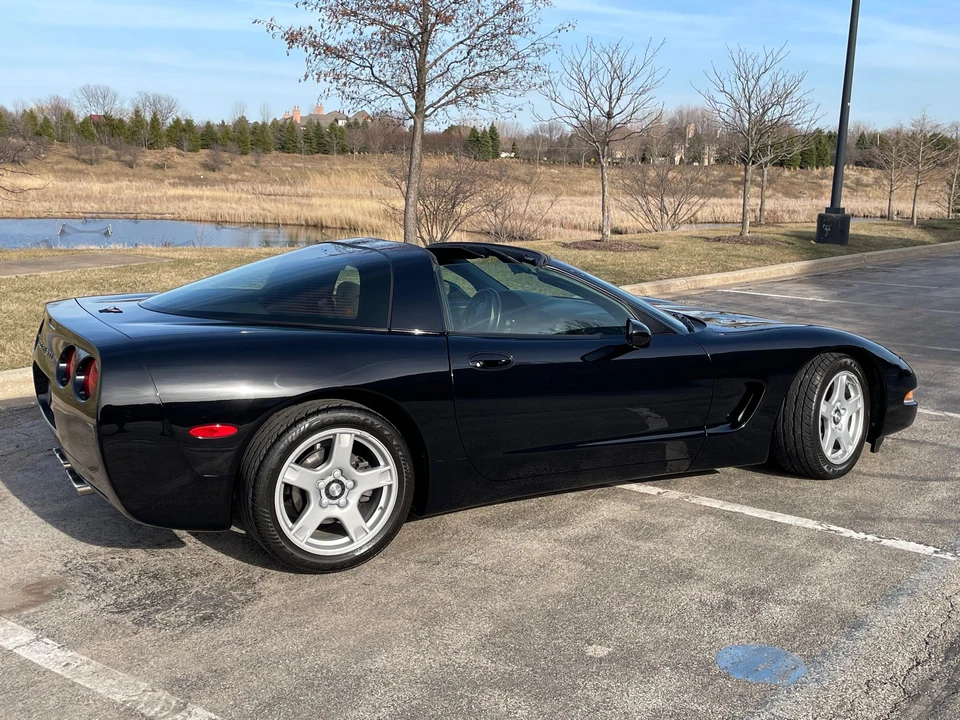 1997 Chevrolet Corvette C5 - Image 9 of 31