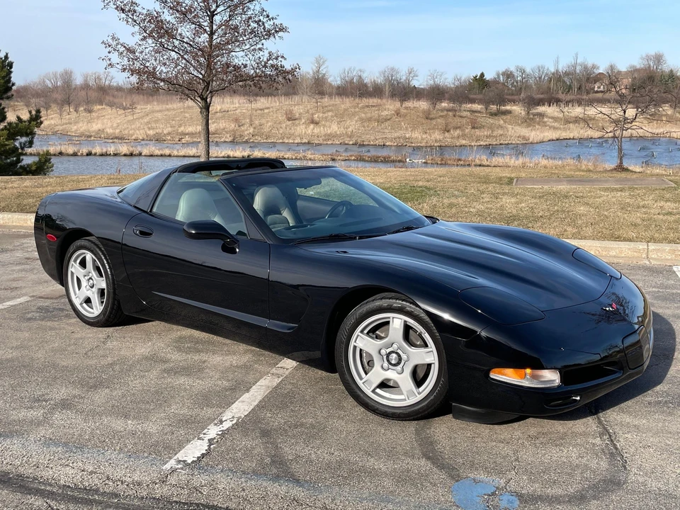 1997 Chevrolet Corvette C5 - Image 11 of 31
