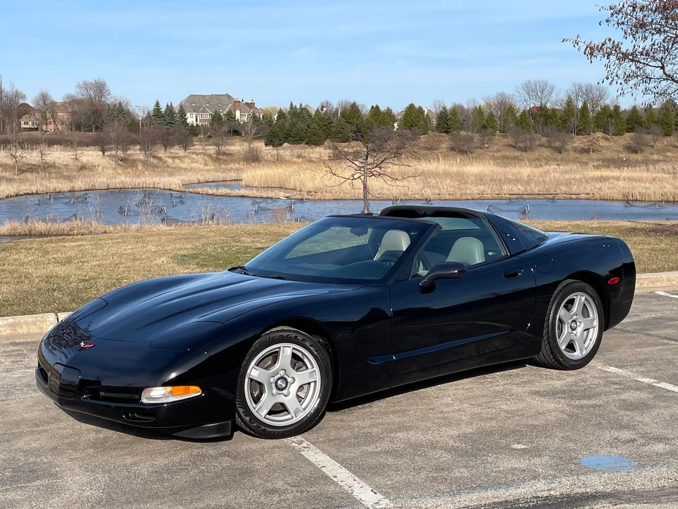 1997 Chevrolet Corvette C5 - Image 7 of 31