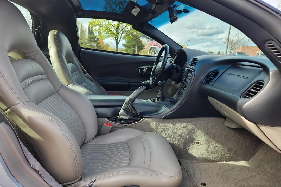 1997 Chevrolet Corvette C5 - Image 25 of 31
