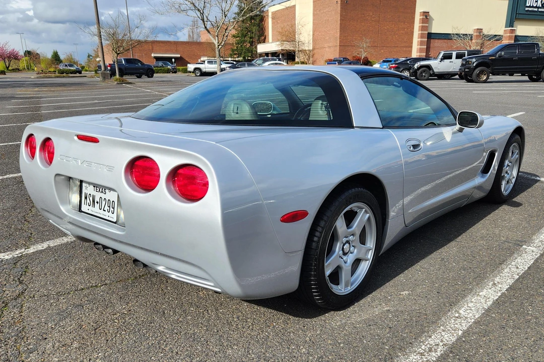 1997 Chevrolet Corvette C5 - Image 4 of 31