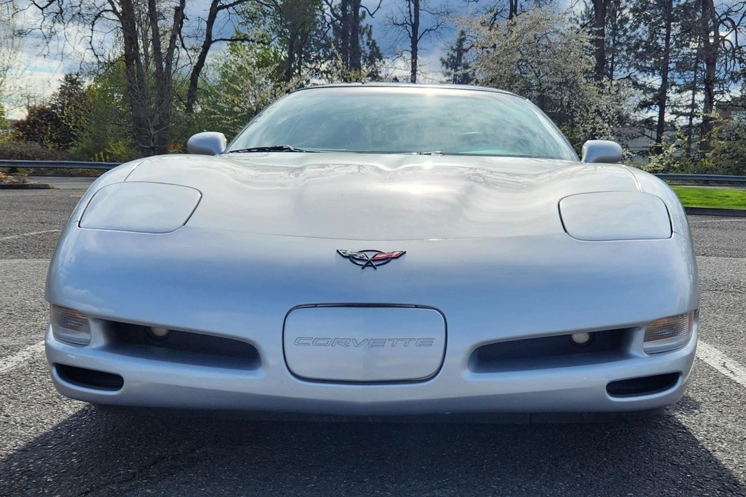 1997 Chevrolet Corvette C5 - Image 2 of 31