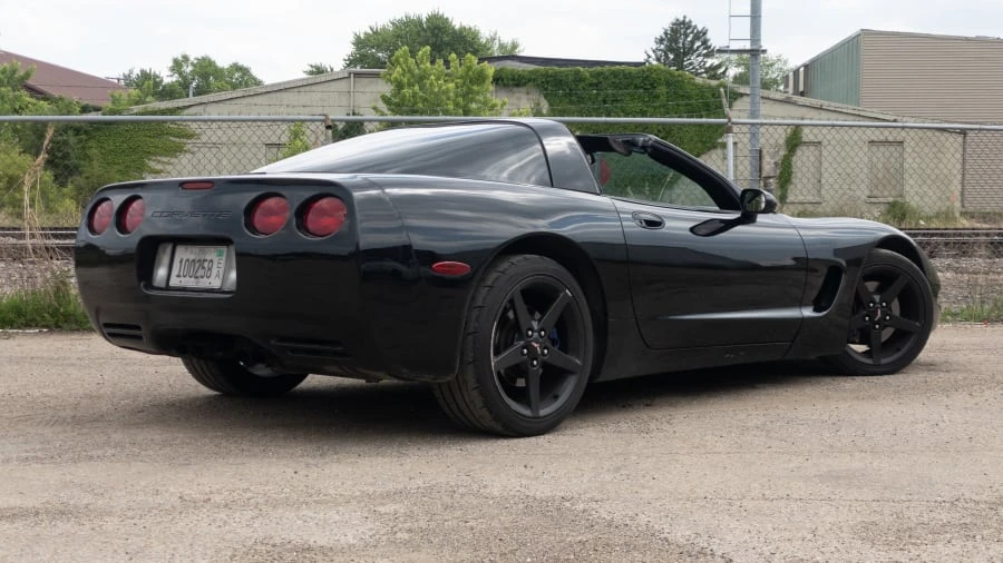 1997 Chevrolet Corvette C5 - Image 3 of 11