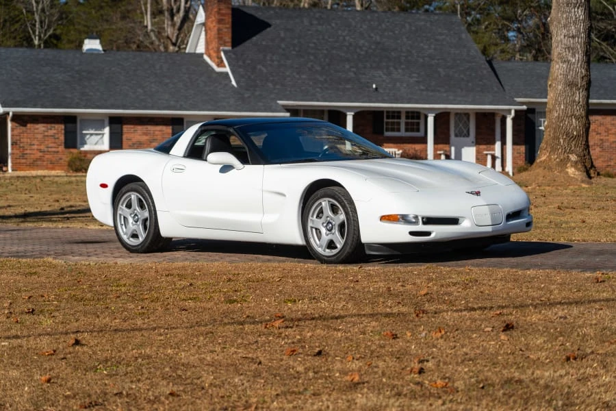 1997 Chevrolet Corvette C5 - Image 10 of 17