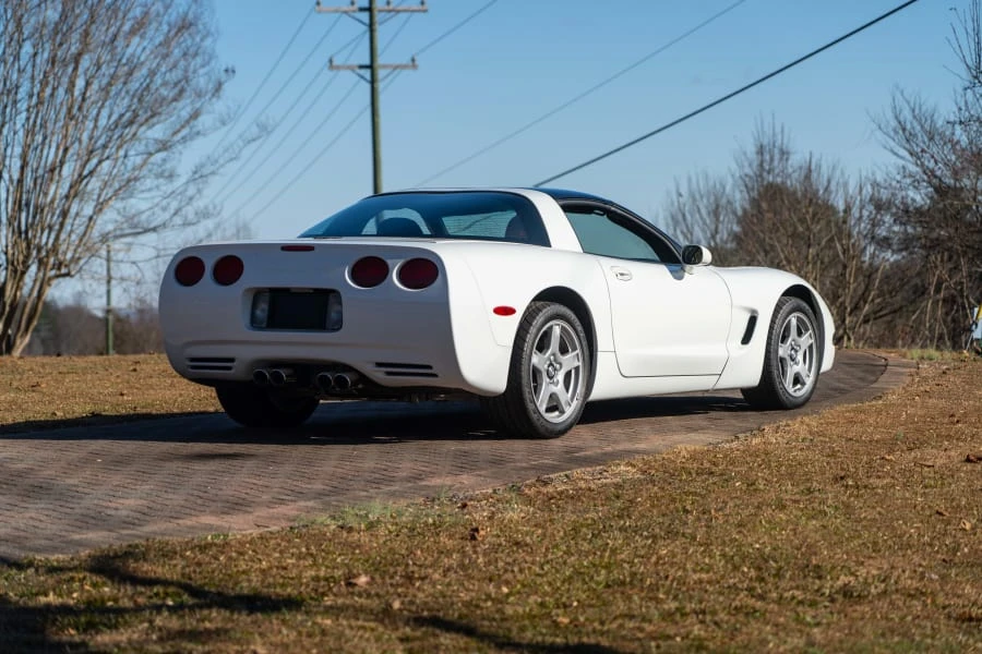 1997 Chevrolet Corvette C5 - Image 3 of 17