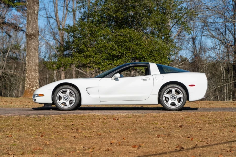 1997 Chevrolet Corvette C5 - Image 8 of 17