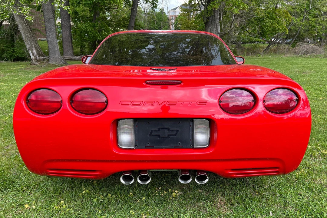 1997 Chevrolet Corvette C5 - Image 5 of 31