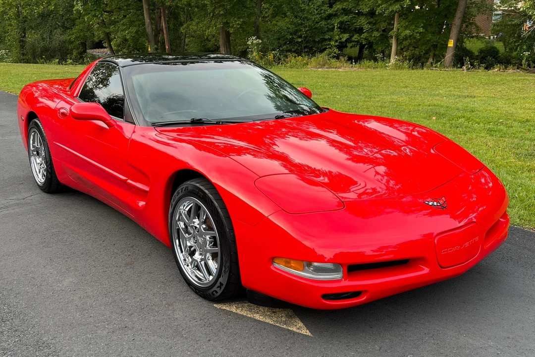 1997 Chevrolet Corvette C5 - Image 10 of 31