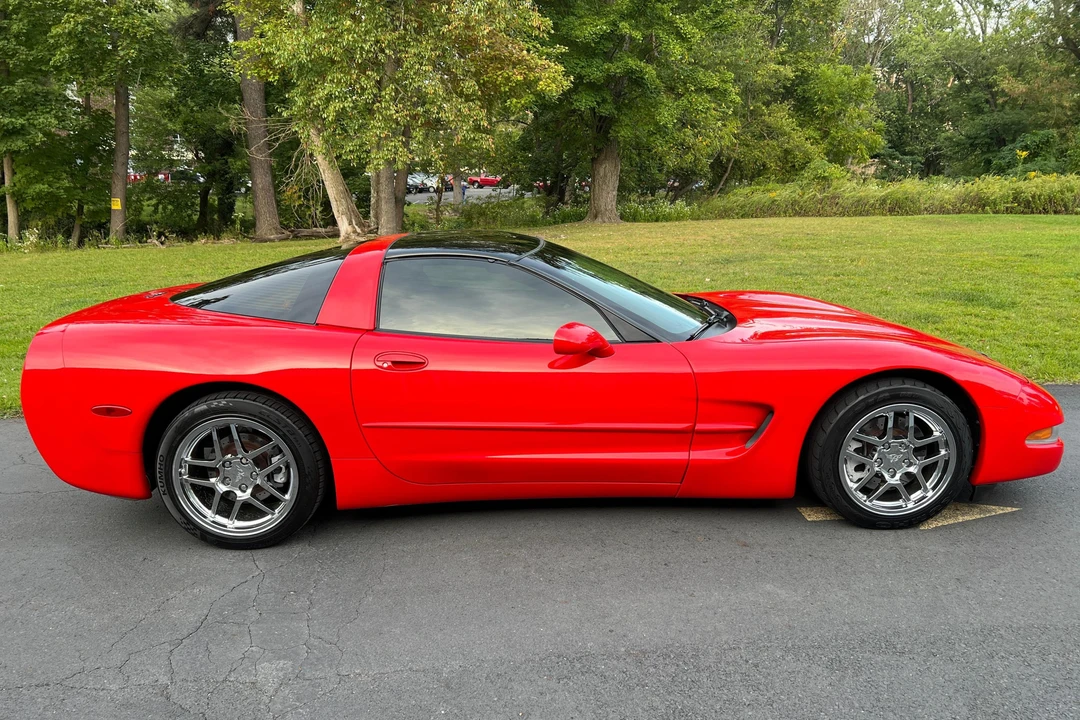 1997 Chevrolet Corvette C5 - Image 3 of 31