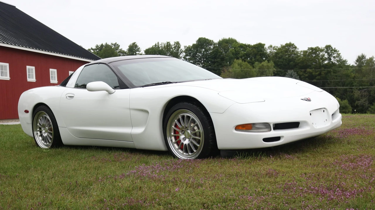 1997 Chevrolet Corvette C5 - Image 13 of 31