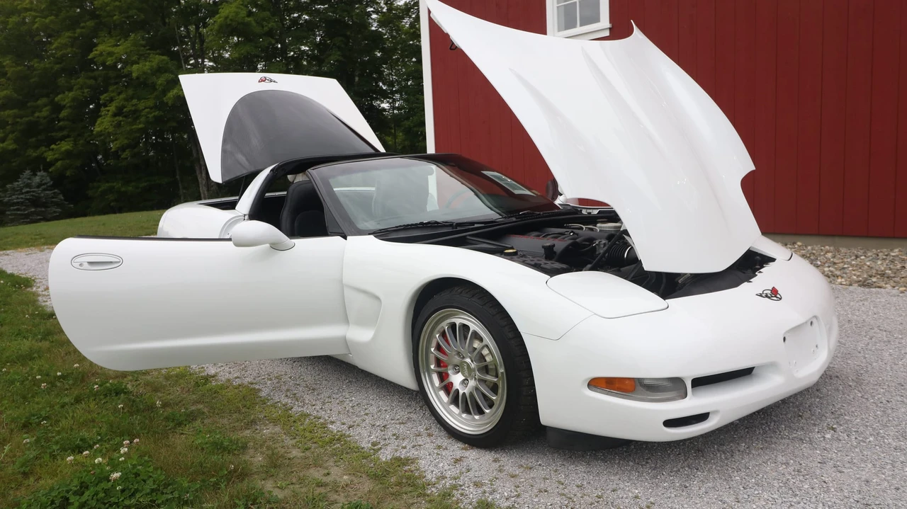 1997 Chevrolet Corvette C5 - Image 28 of 31