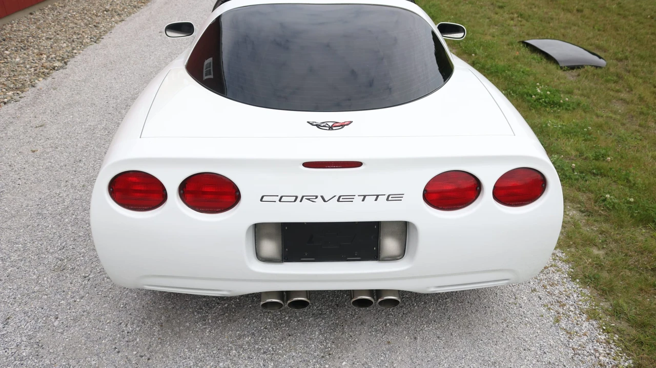 1997 Chevrolet Corvette C5 - Image 18 of 31
