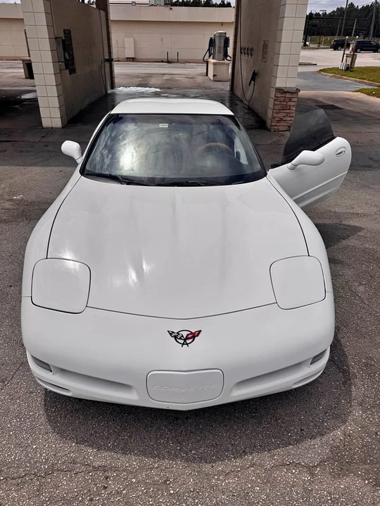 1997 Chevrolet Corvette C5 - Image 1 of 8