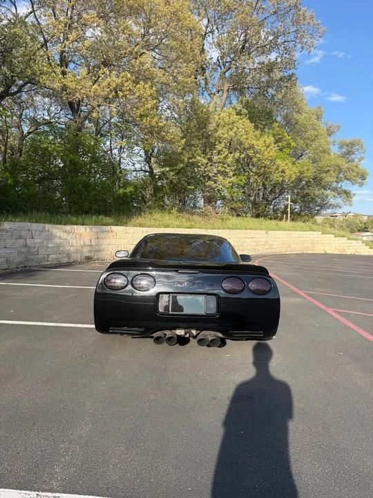 1997 Chevrolet Corvette C5 - Image 4 of 18