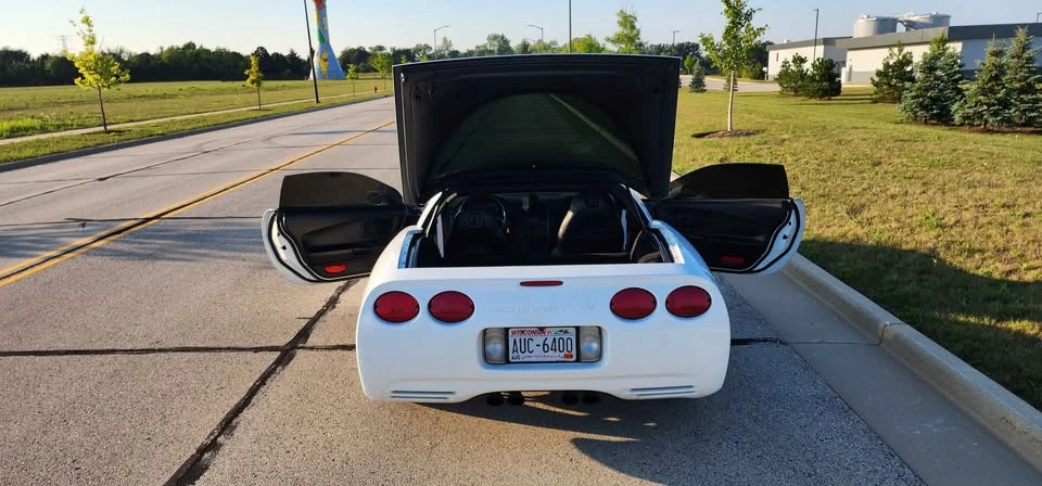 1997 Chevrolet Corvette C5 - Image 11 of 20