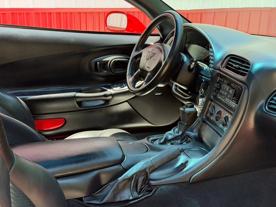1997 Chevrolet Corvette C5 - Image 10 of 31