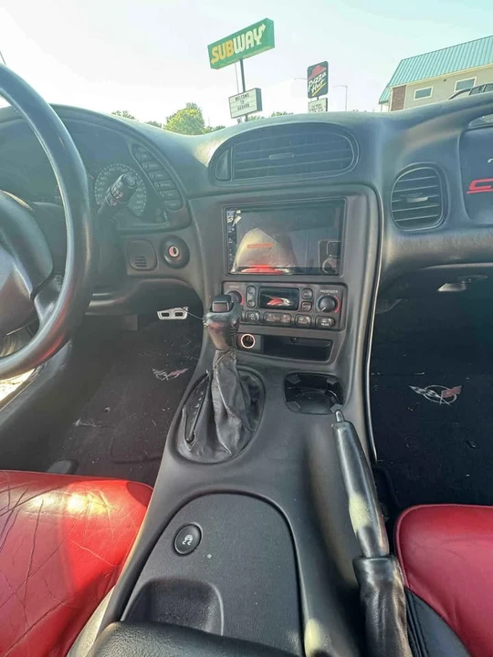 1997 Chevrolet Corvette C5 - Image 7 of 8