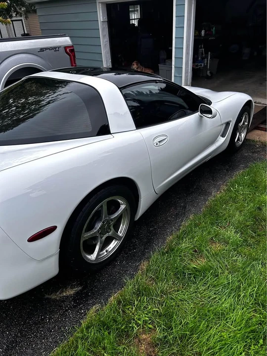 1997 Chevrolet Corvette C5 - Image 3 of 11