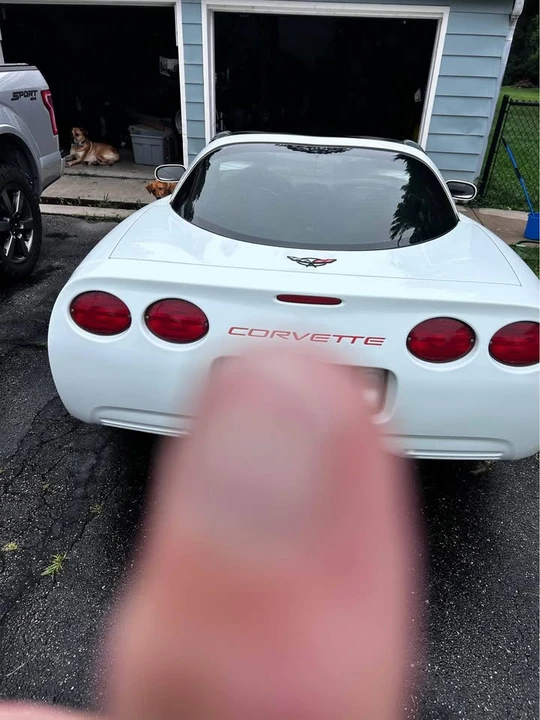 1997 Chevrolet Corvette C5 - Image 4 of 11