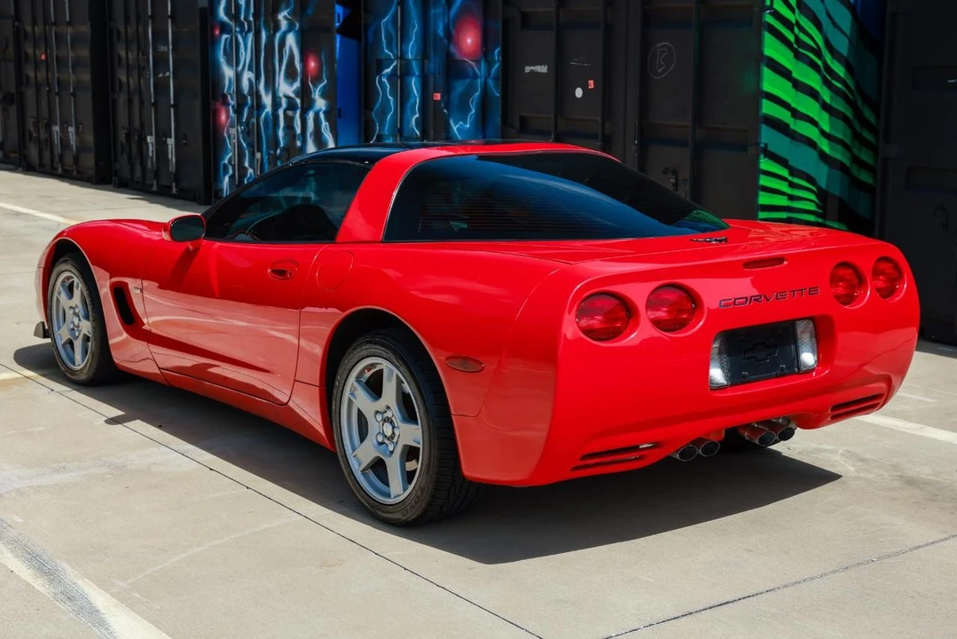 1997 Chevrolet Corvette C5 - Image 7 of 31
