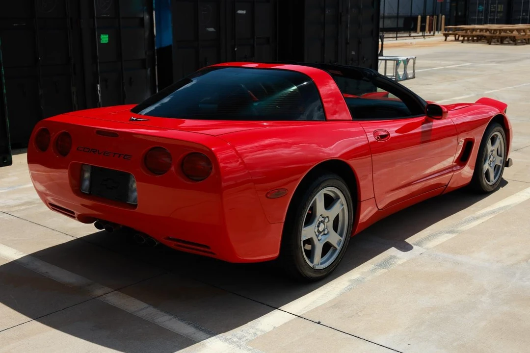 1997 Chevrolet Corvette C5 - Image 12 of 31