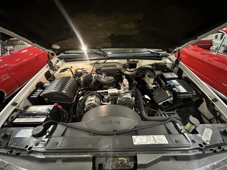 1997 Chevrolet C/K 4th Gen - Image 4 of 4
