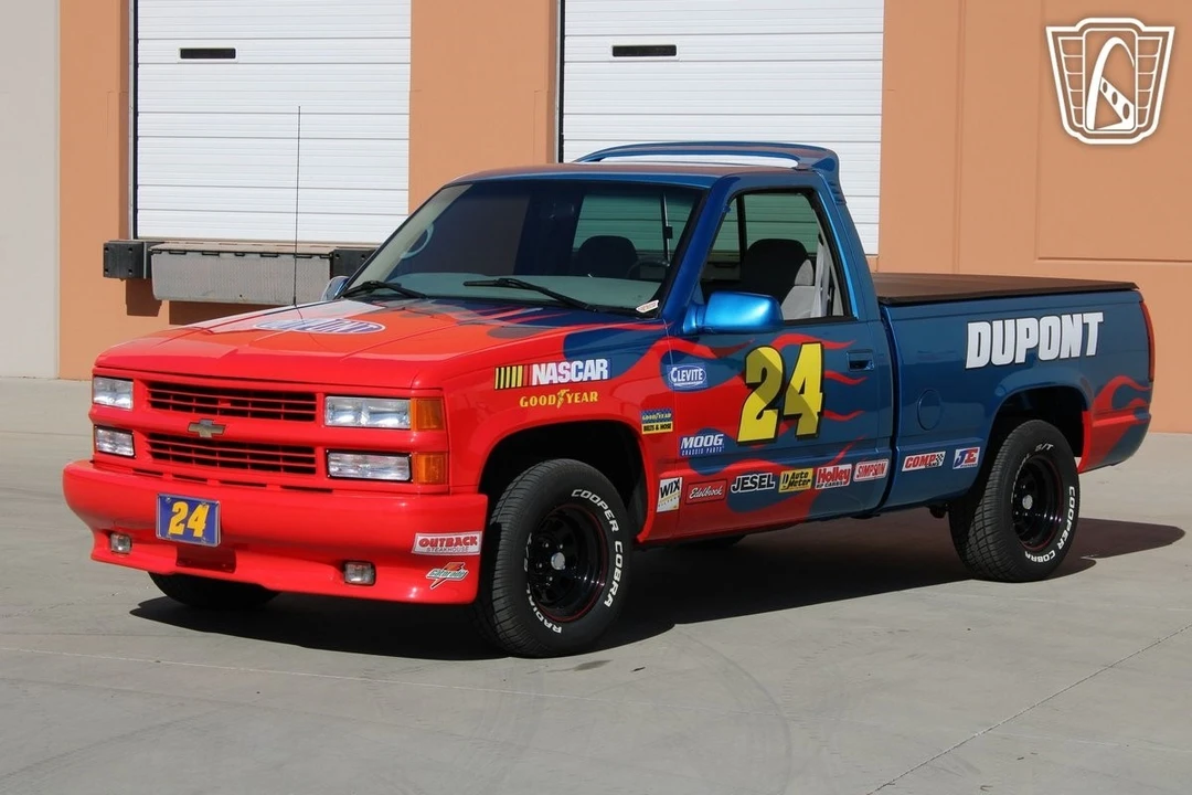 1997 Chevrolet Silverado 1st Gen - Image 5 of 12