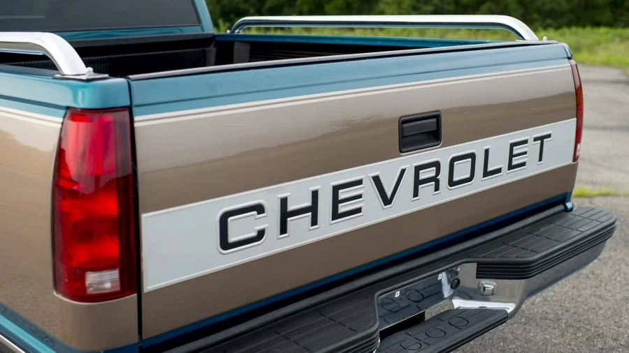 1997 Chevrolet C/K 4th Gen - Image 9 of 12