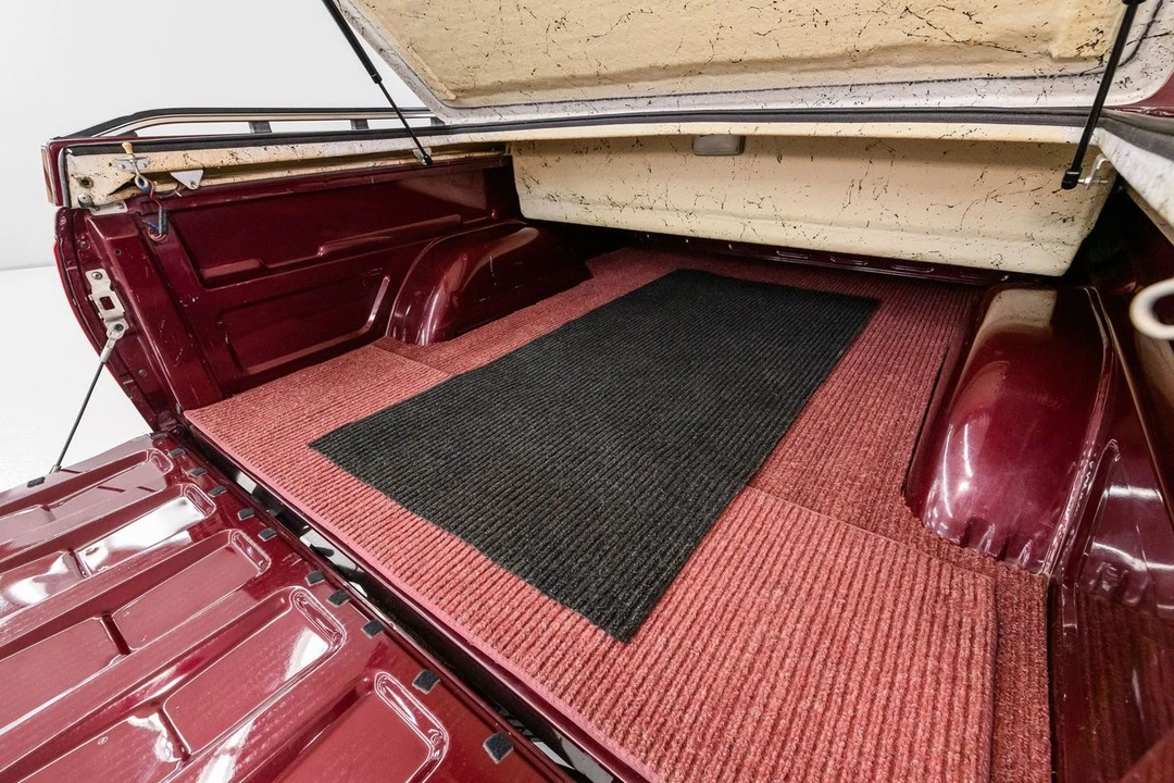 1997 Chevrolet - Image 31 of 31