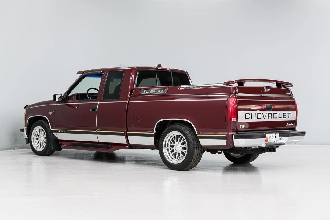 1997 Chevrolet - Image 4 of 31