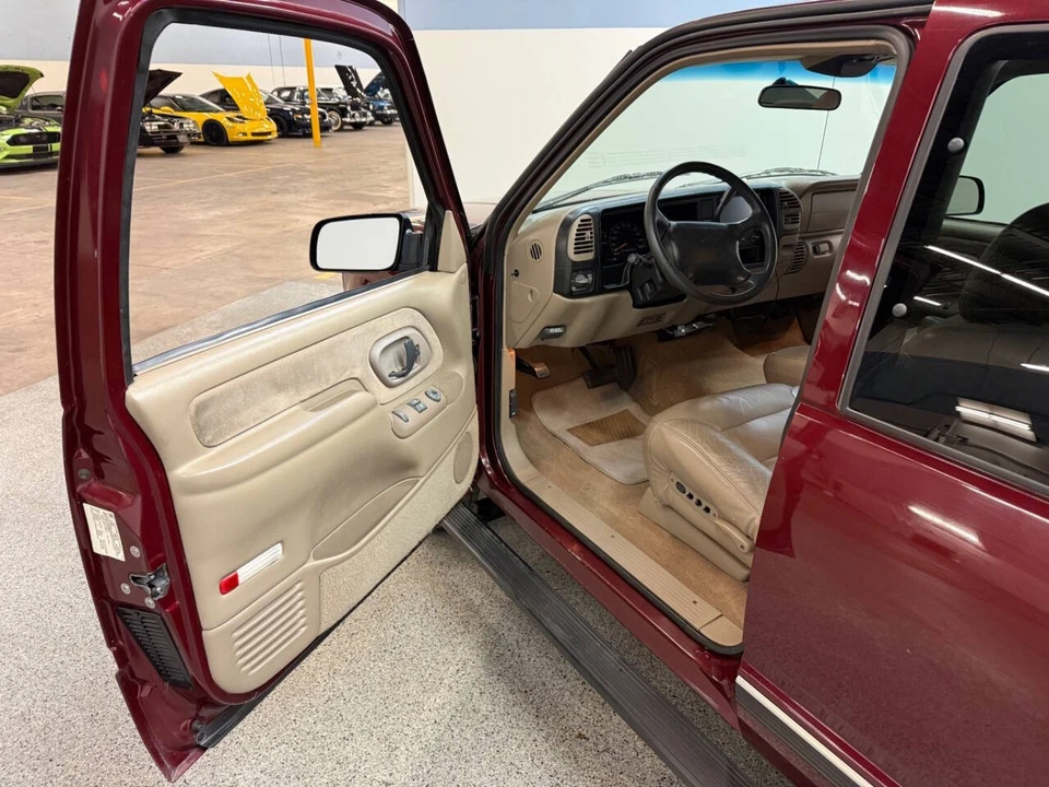 1997 Chevrolet C/K 4th Gen - Image 10 of 21