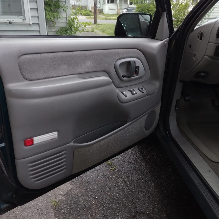 1997 Chevrolet C/K 4th Gen - Image 27 of 31