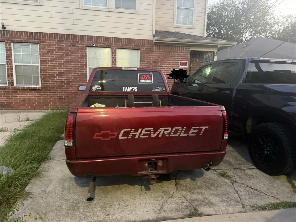 1997 Chevrolet C/K 4th Gen - Image 4 of 10