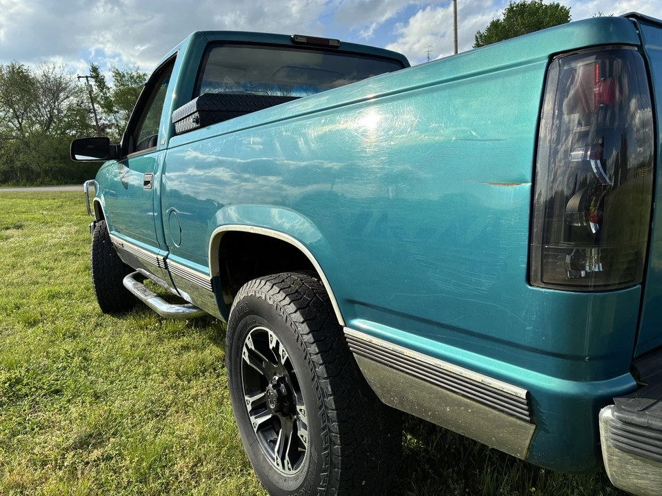1997 Chevrolet C/K 4th Gen - Image 2 of 13
