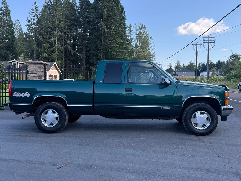 1997 Chevrolet C/K 4th Gen - Image 3 of 29