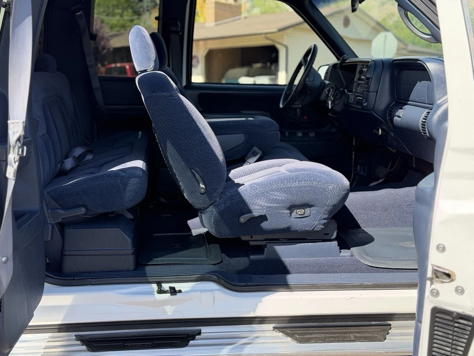 1997 Chevrolet C/K 4th Gen - Image 8 of 22