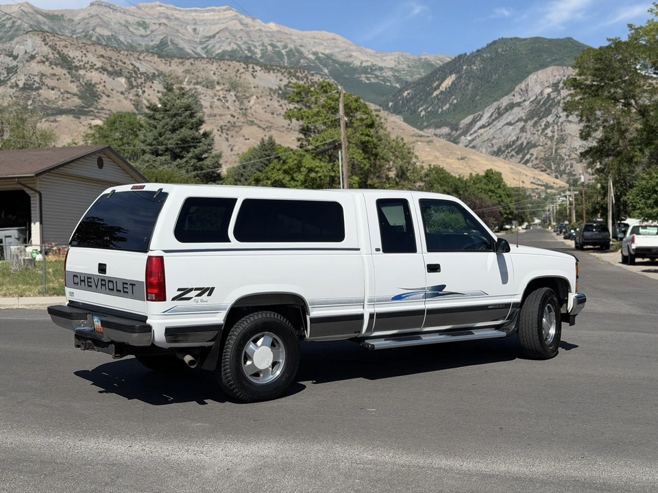 1997 Chevrolet C/K 4th Gen - Image 2 of 22