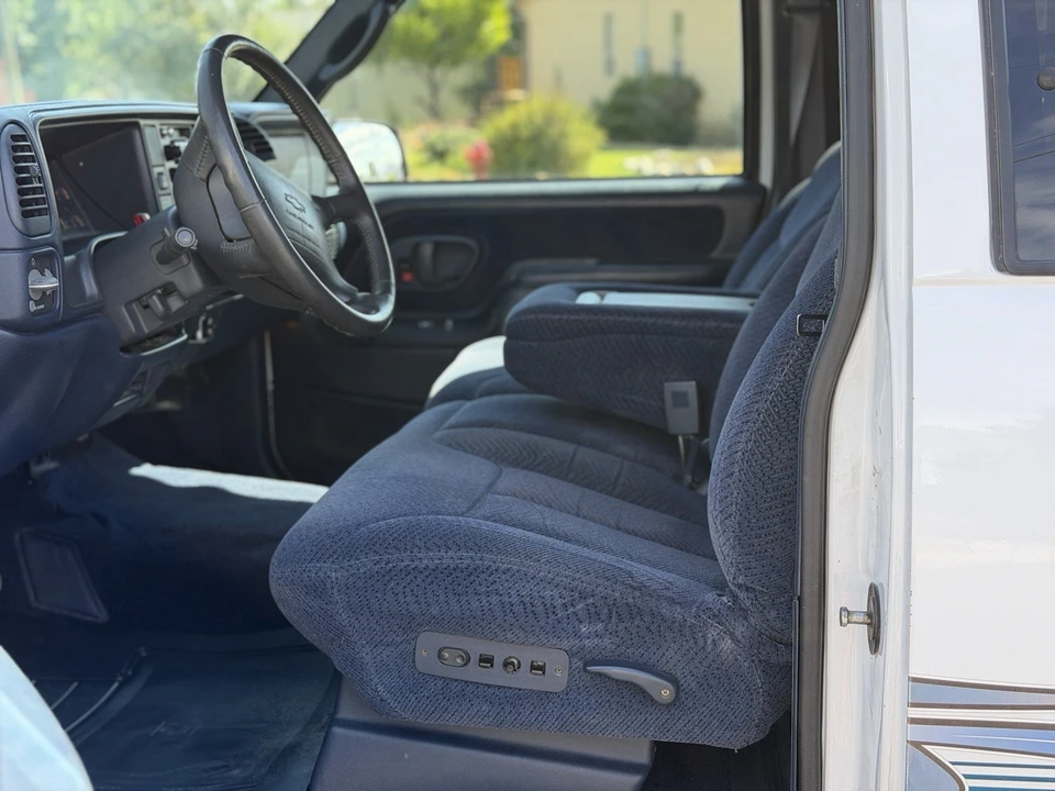 1997 Chevrolet C/K 4th Gen - Image 6 of 22
