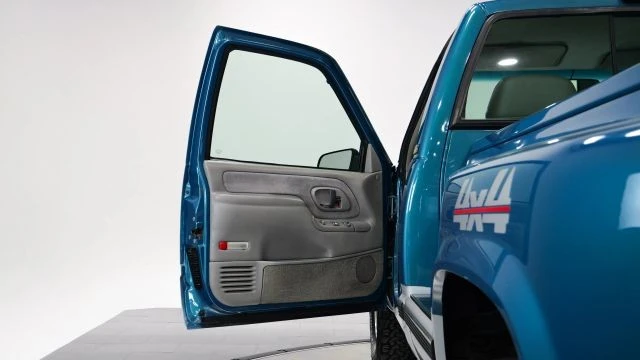 1997 Chevrolet C/K 4th Gen - Image 14 of 21