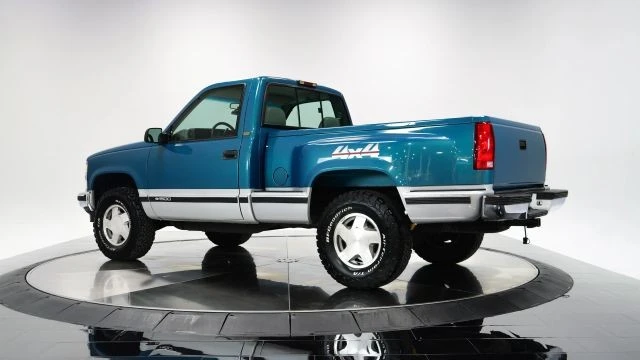 1997 Chevrolet C/K 4th Gen - Image 4 of 21