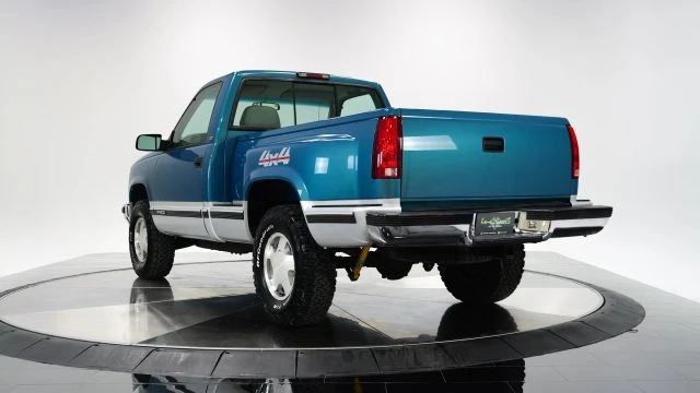 1997 Chevrolet C/K 4th Gen - Image 5 of 21