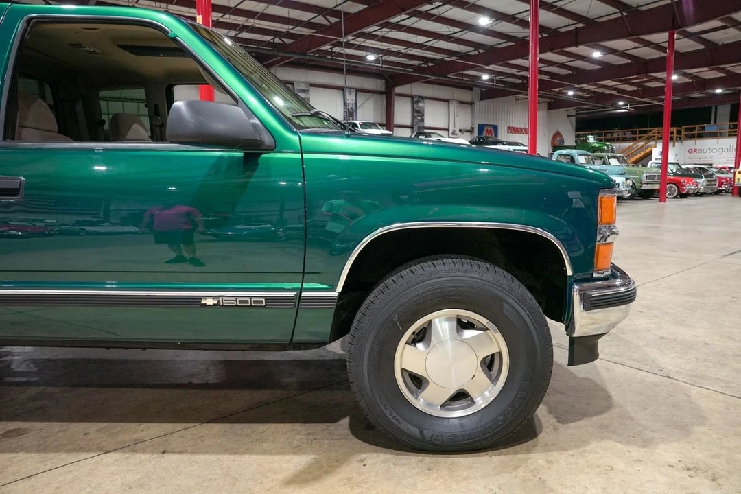 1997 Chevrolet C/K 4th Gen - Image 11 of 31