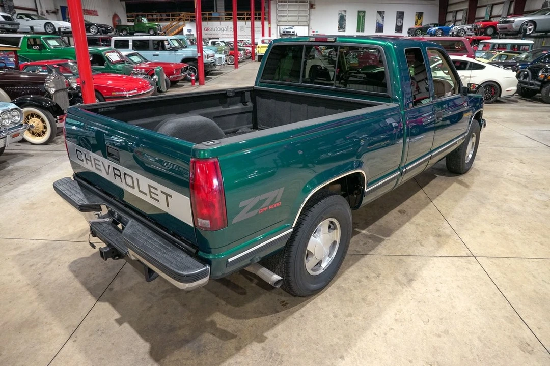 1997 Chevrolet C/K 4th Gen - Image 17 of 31