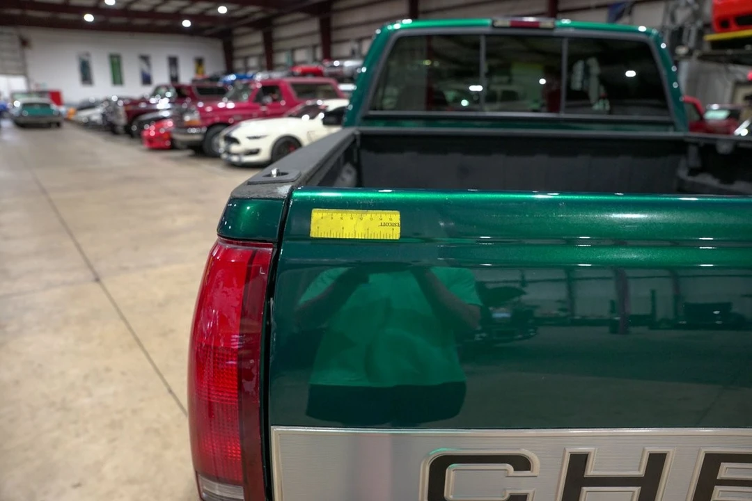1997 Chevrolet C/K 4th Gen - Image 30 of 31
