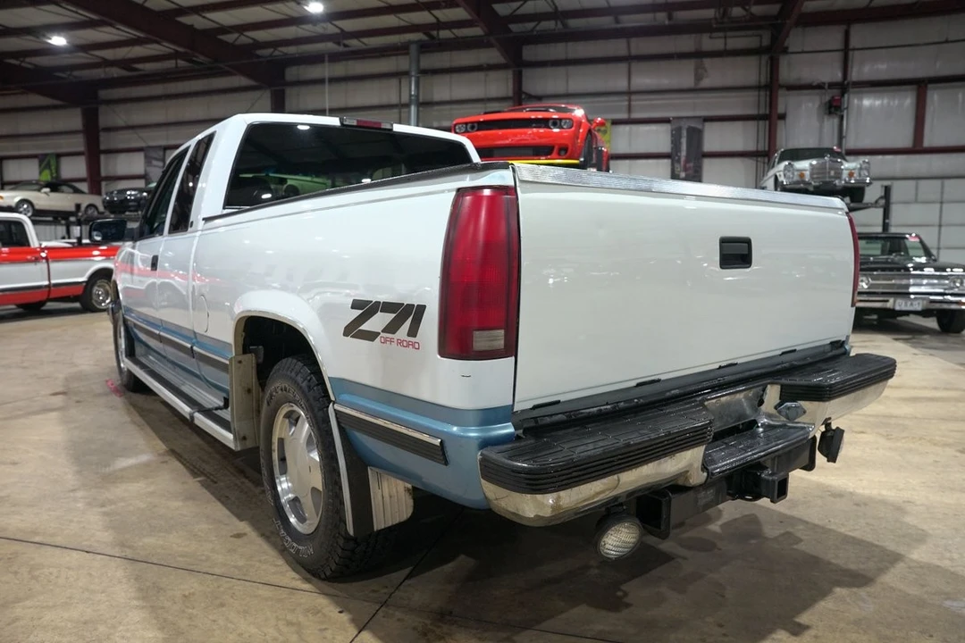 1997 Chevrolet C/K 4th Gen - Image 6 of 12
