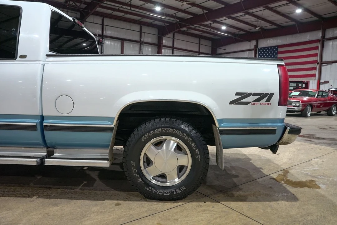1997 Chevrolet C/K 4th Gen - Image 5 of 12