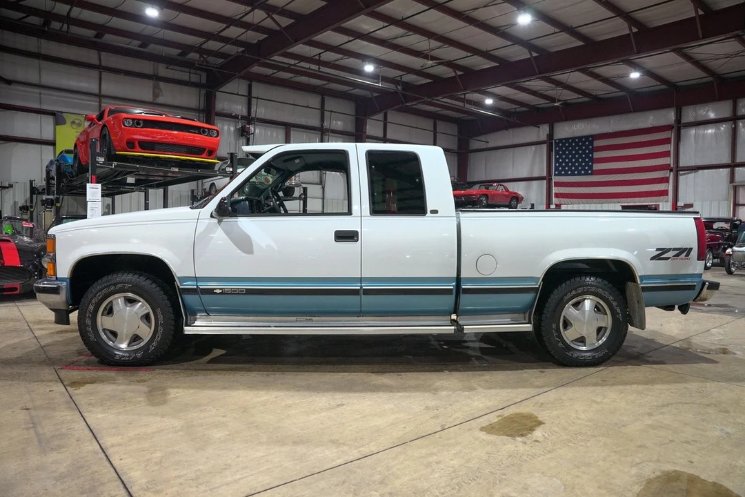 1997 Chevrolet C/K 4th Gen - Image 4 of 12