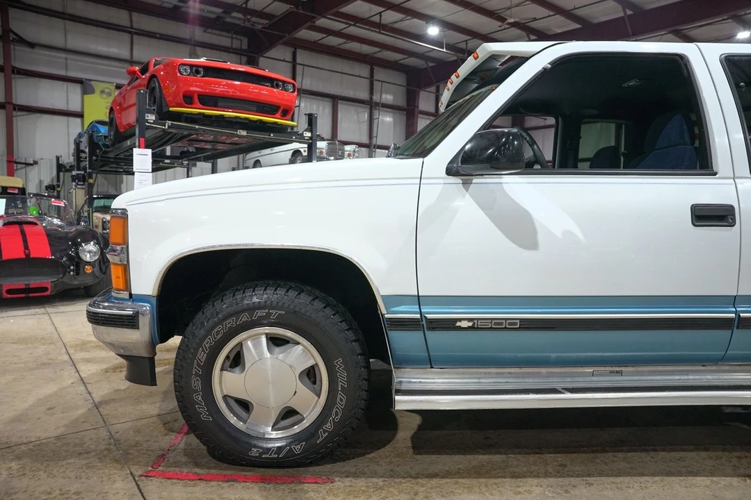 1997 Chevrolet C/K 4th Gen - Image 3 of 12