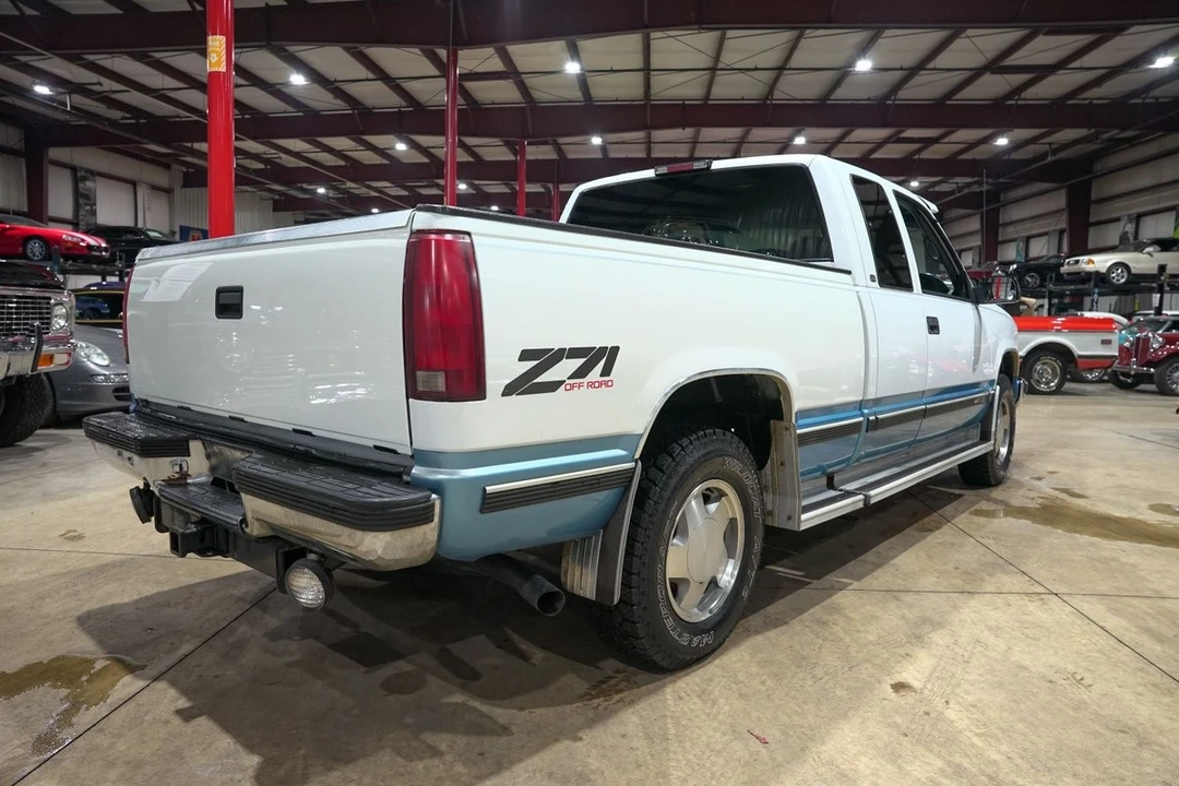 1997 Chevrolet C/K 4th Gen - Image 8 of 12